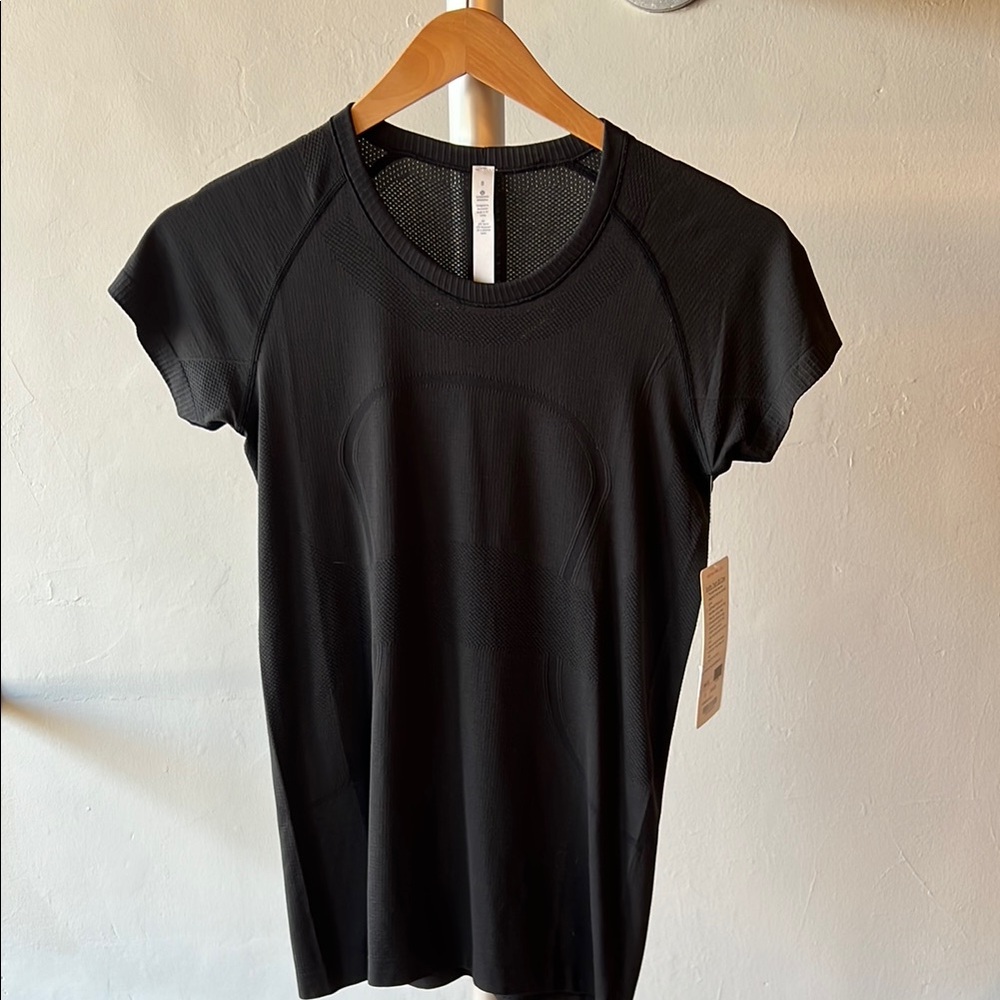 Lululemon Swiftly Tech SS Crew Athletic Top